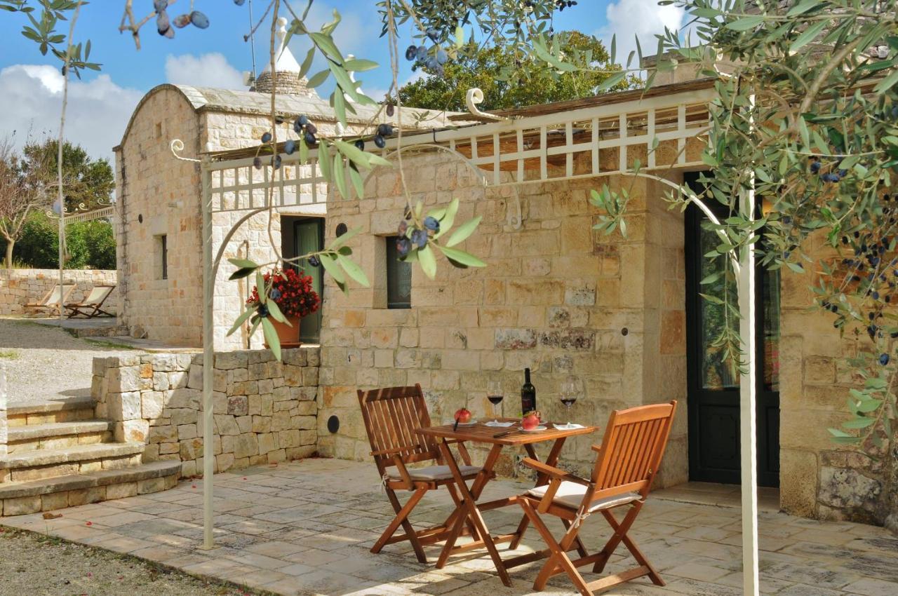 الشقق الفندقية أوستونيفي  Trulli Vules المظهر الخارجي الصورة