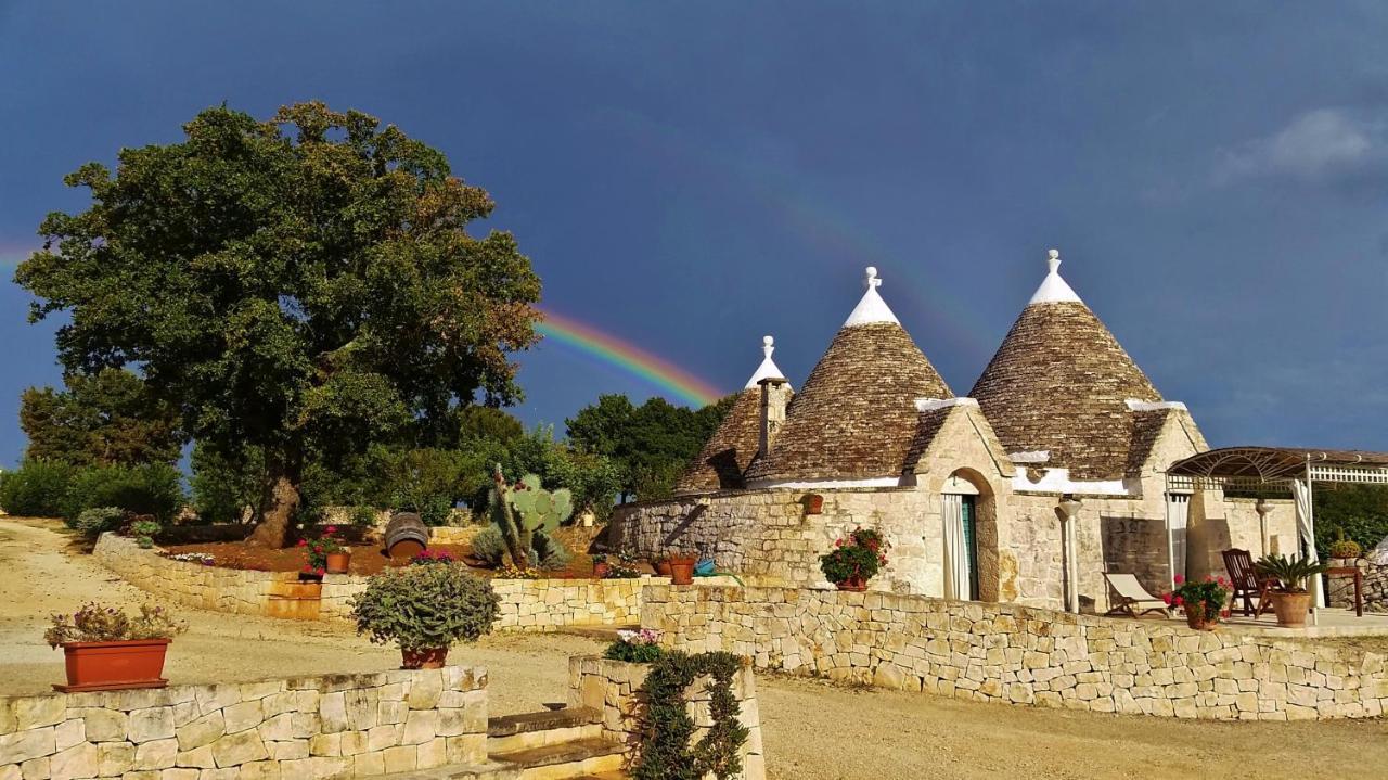 الشقق الفندقية أوستونيفي  Trulli Vules المظهر الخارجي الصورة