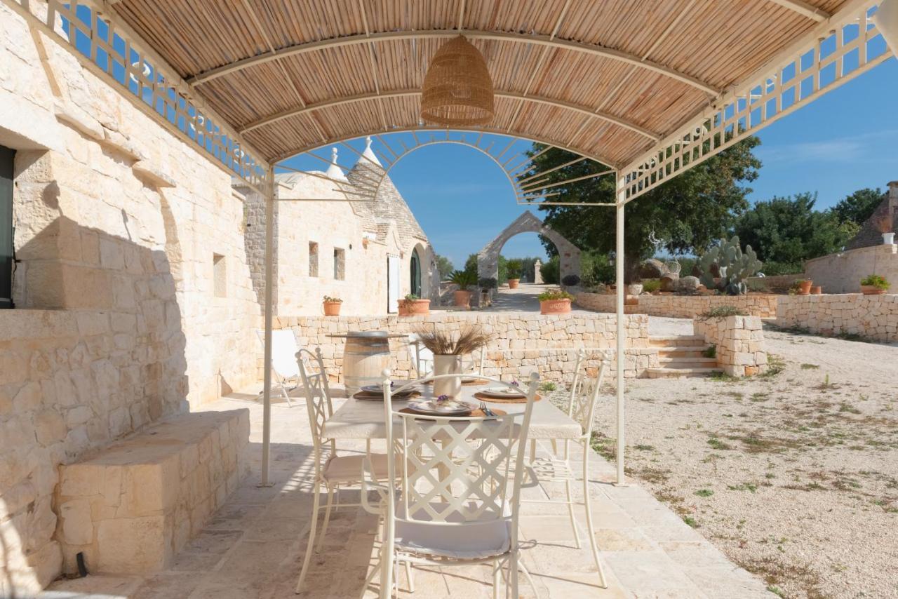 الشقق الفندقية أوستونيفي  Trulli Vules المظهر الخارجي الصورة
